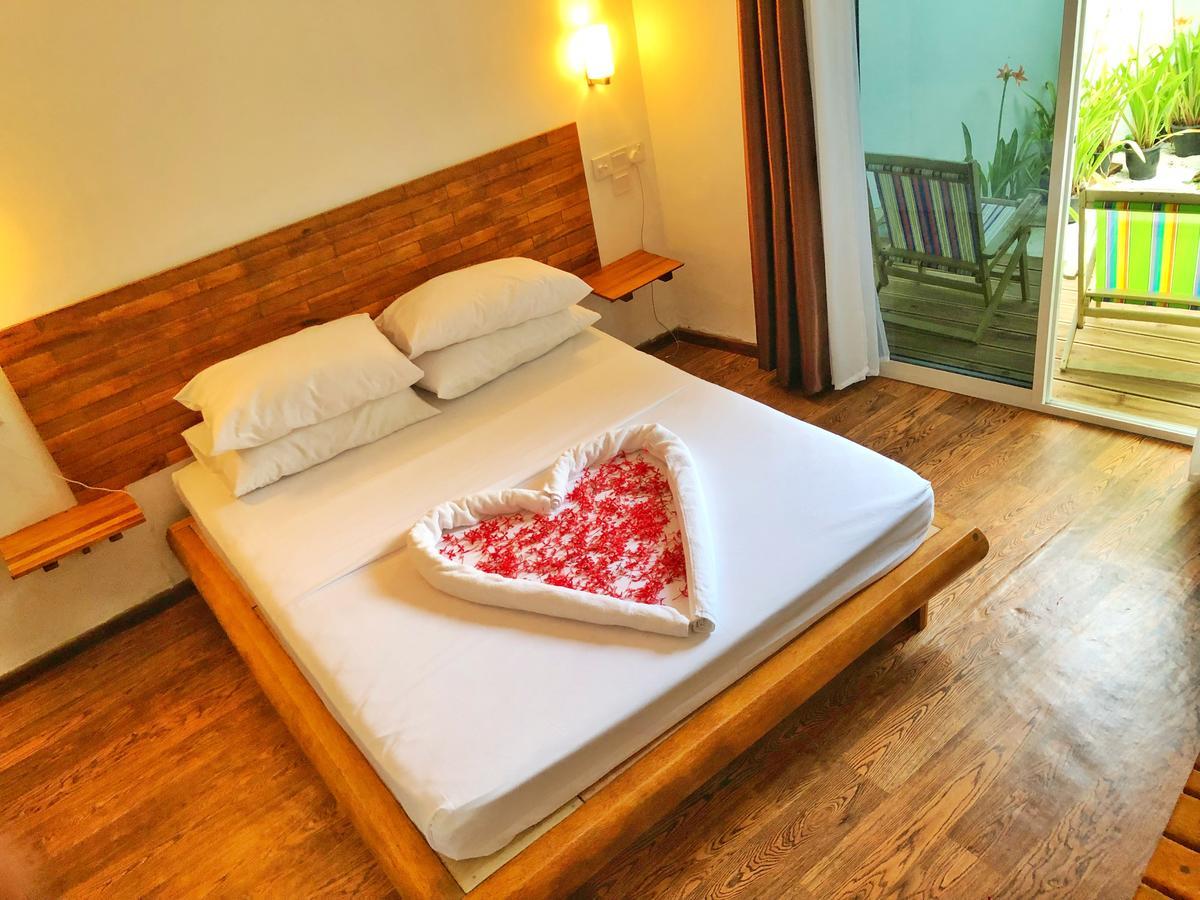 Wow Retreat Hotel Felidhoo Exterior photo